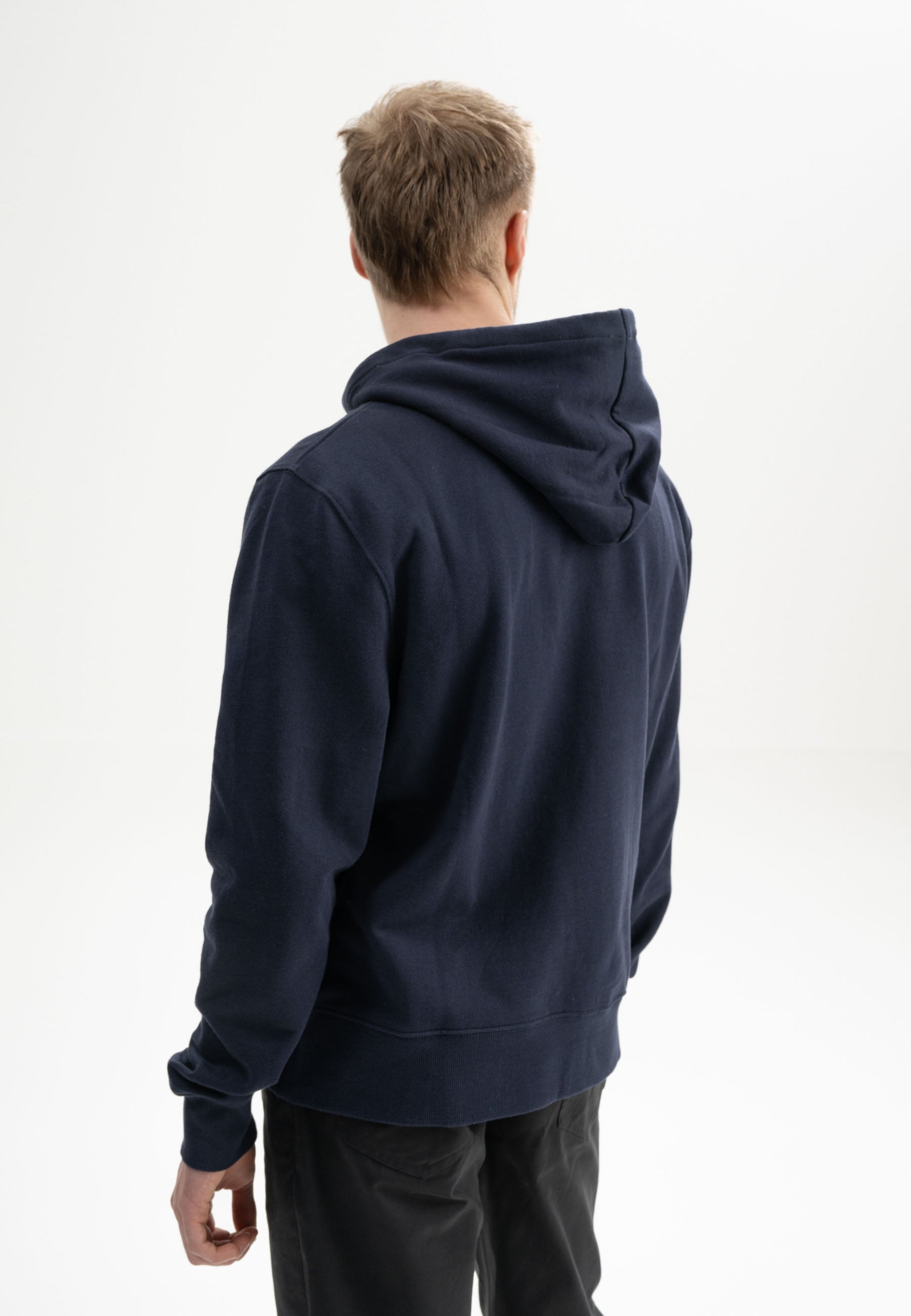 Kapuzenpullover Style TICAN