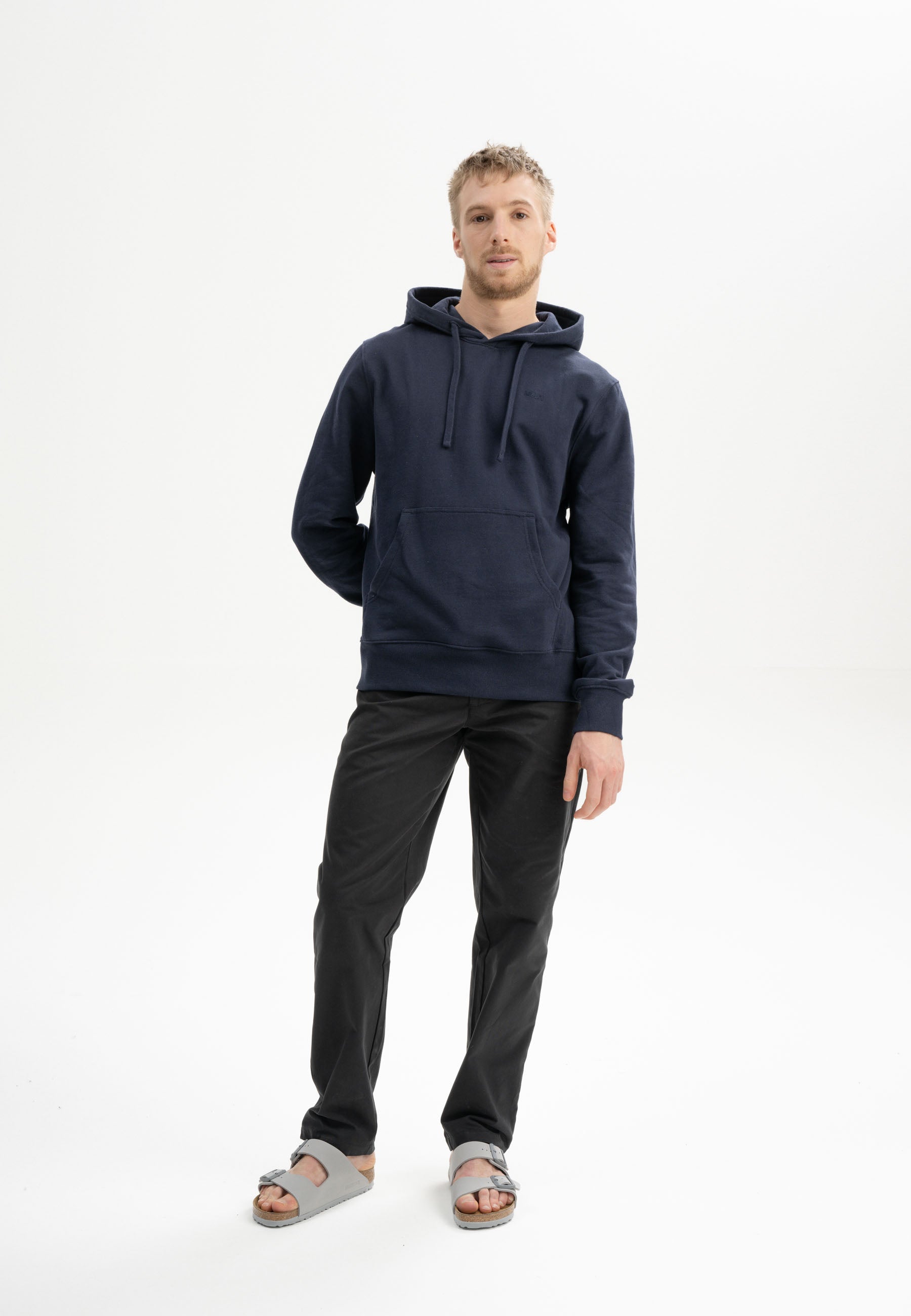 Kapuzenpullover Style TICAN